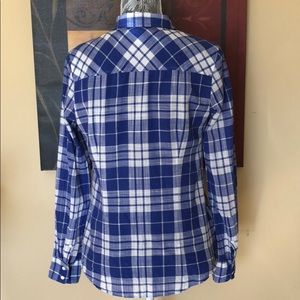 J. Crew Tops - J. Crew Perfect Blue Crinkle Plaid Shirt J. Crew Tops - J. Crew Perfect Blue Crinkle Plaid Shirt